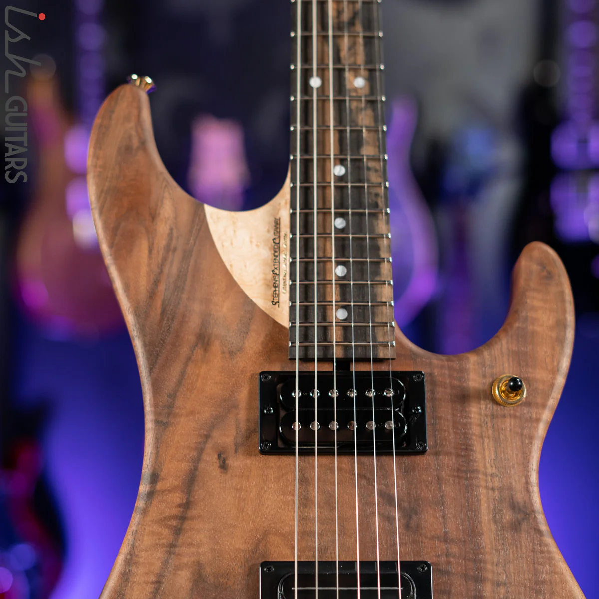 Washburn Limited Edition Nuno Bettencourt Signature Series N4 Walnut - Image 3